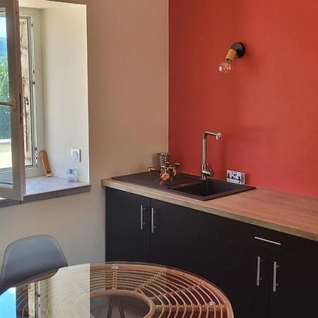 Maisonnette En Pierre Renovee Lamastre Zewnętrze zdjęcie